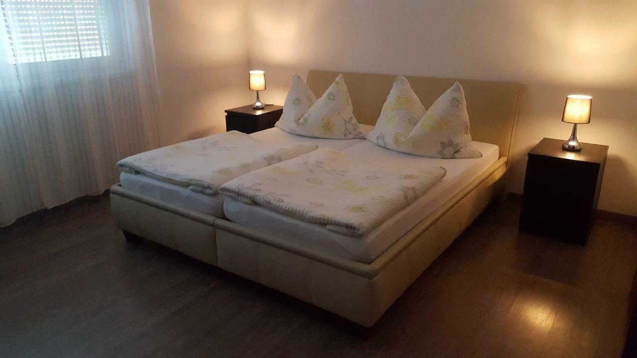 Pension Diana-Parndorf Luaran gambar